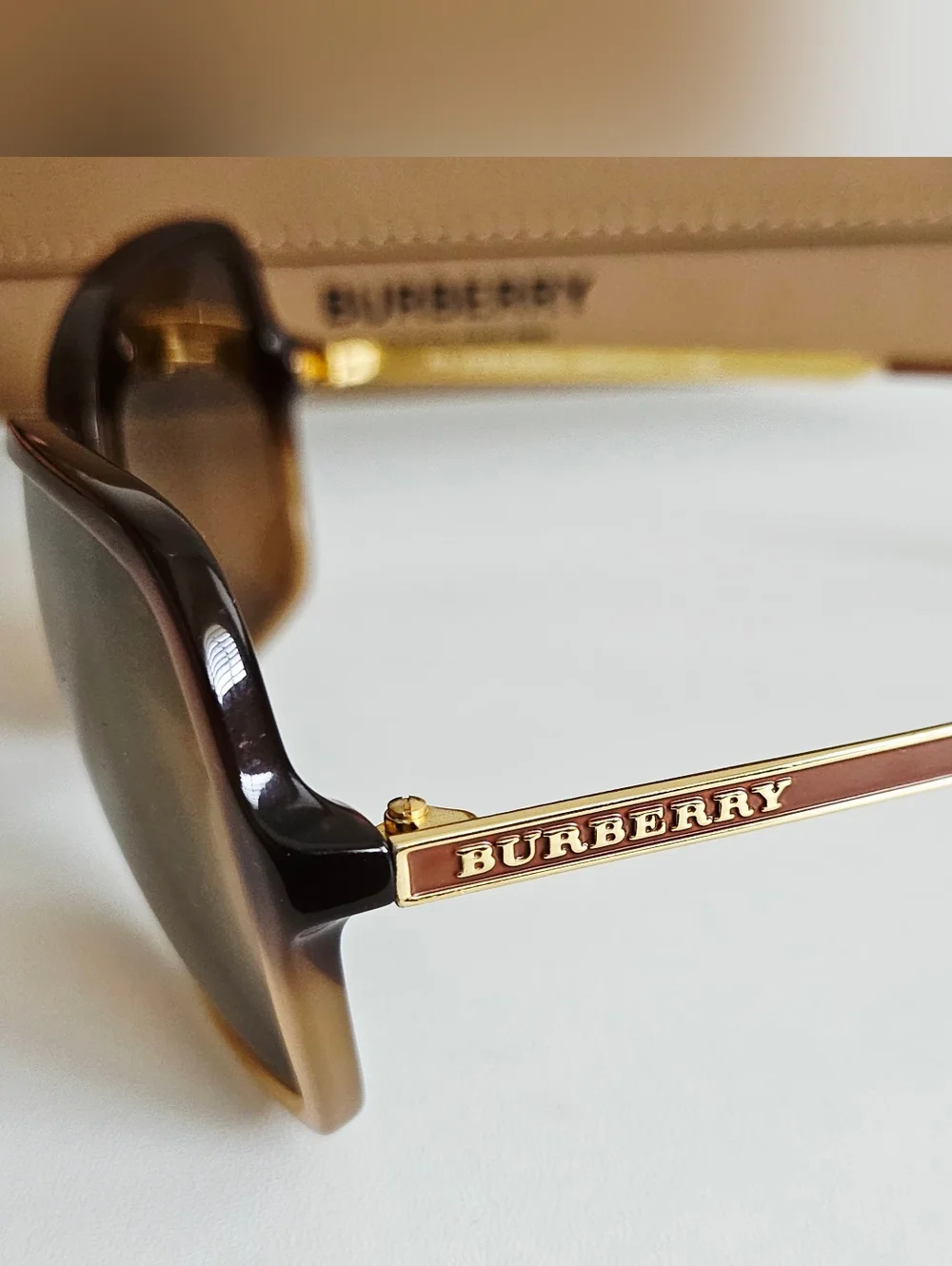 Burberry Brown & Honey Gold Gradient Sunglasses - Picture 3 of 10